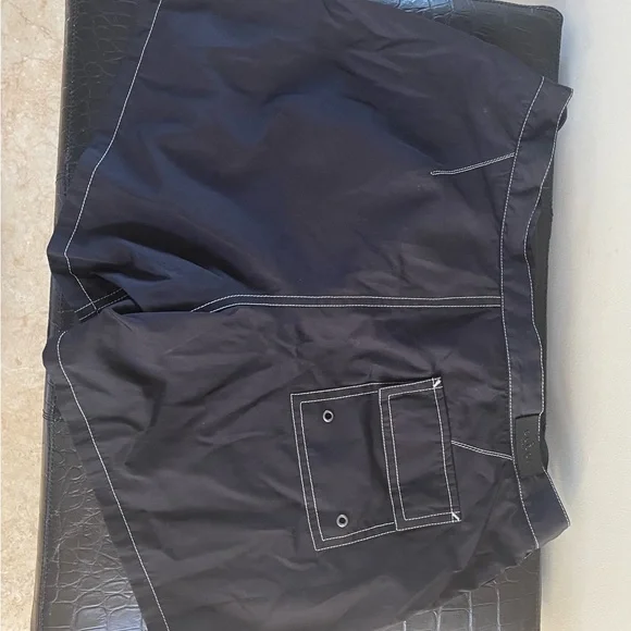 VINTAGE GUCCI SWIM/ ATHLETIC SHORTS💝HP - Picture 3 of 13